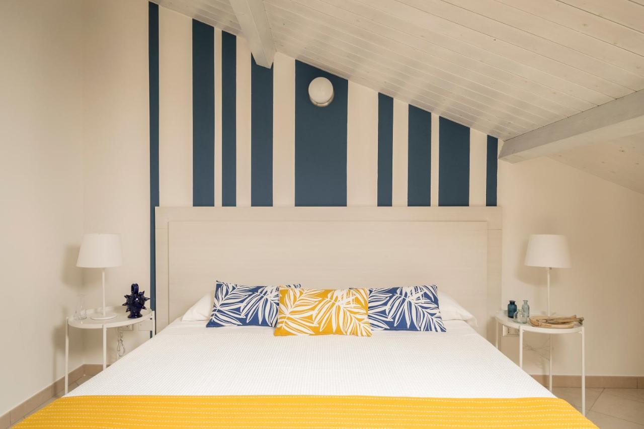 Civico 64 Bed & Breakfast In Mansarda Palmi Zewnętrze zdjęcie